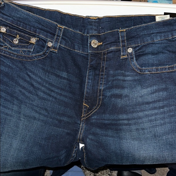 True Religion men’s Blue Jeans - Picture 3 of 4